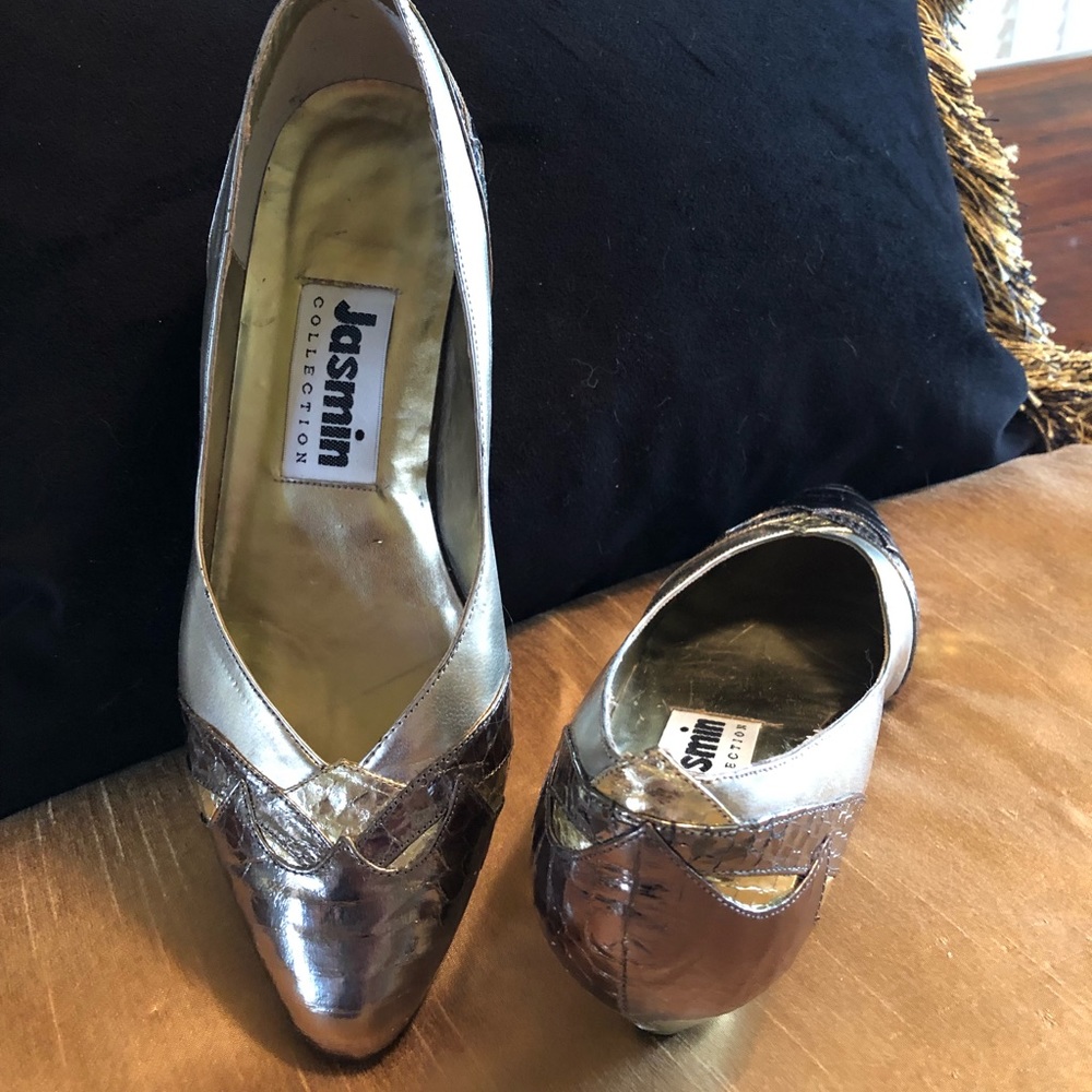 Gold bronze & silver mini wedge